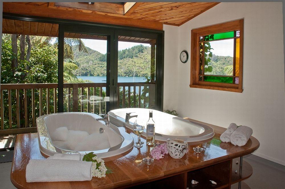 Lochmara Lodge Lochmara Bay Exteriör bild